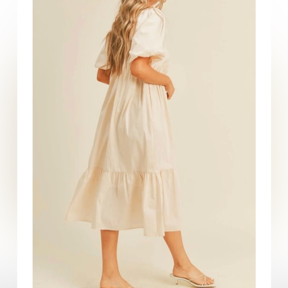 Balloon Sleeve Midi Dress, with side pockets and double layer. - Picture 2 of 9